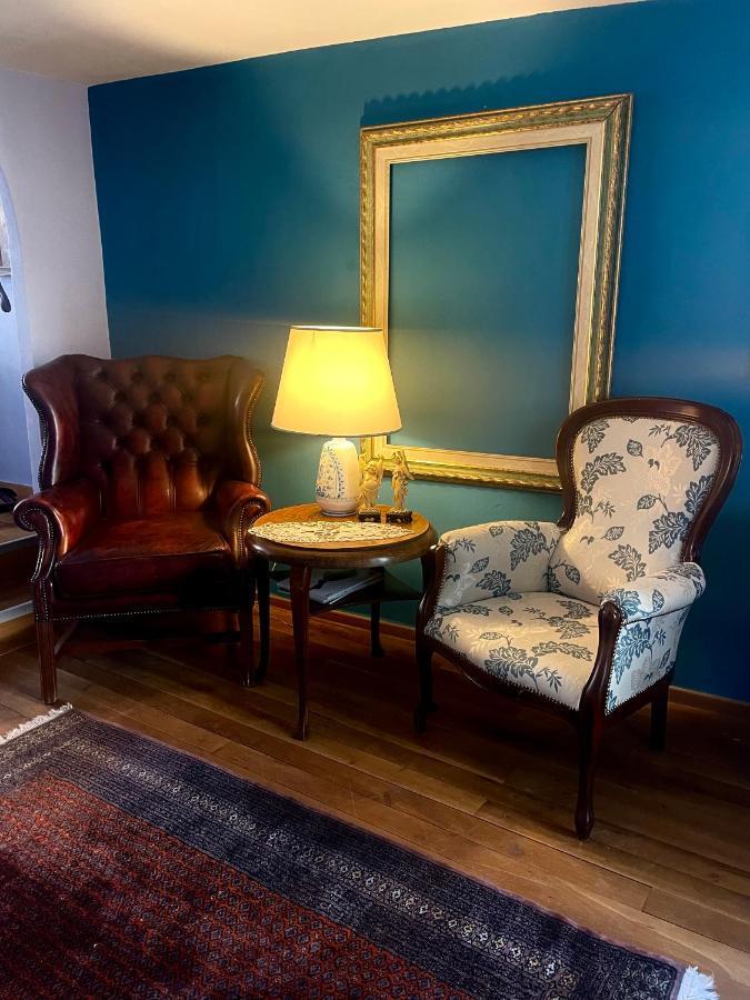 Elegantes Haus In Der Altstadt 카슬라노 외부 사진